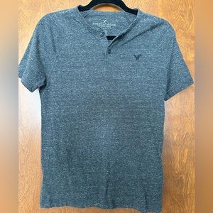 American Eagle Outfitters short sleeved Henley XS